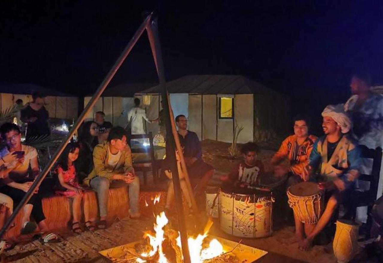 Roses Desert Camp Merzouga Ngoại thất bức ảnh
