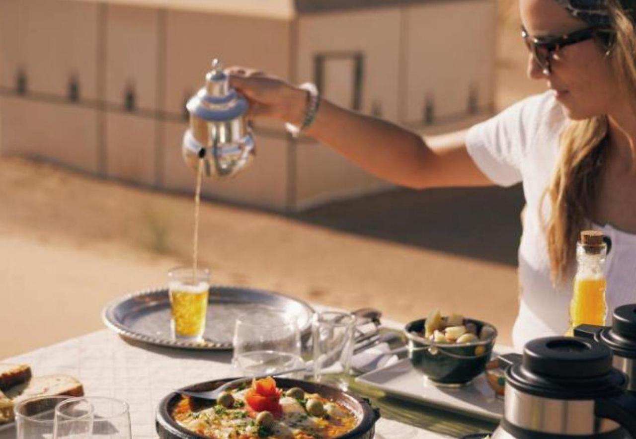 Roses Desert Camp Merzouga Ngoại thất bức ảnh