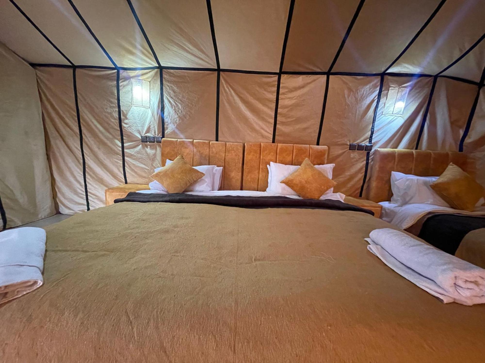 Roses Desert Camp Merzouga Ngoại thất bức ảnh