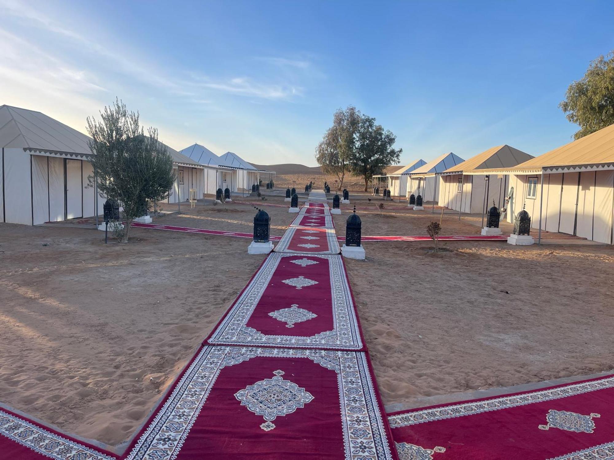 Roses Desert Camp Merzouga Ngoại thất bức ảnh